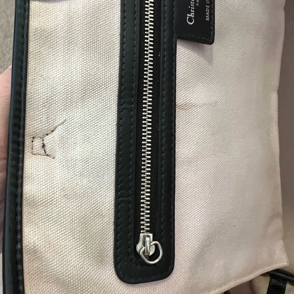 Dior Black Shoulder Bag - Picture 8 of 13